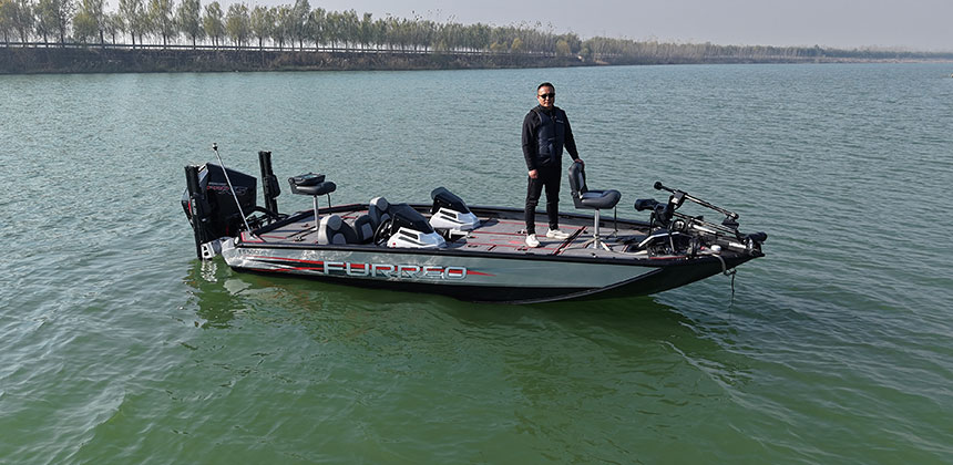 路亚艇的发动机如何选择？直接告诉您四个关键